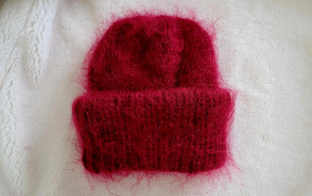 Chunky Mohair Knit Beanie: Fluffy Unisex Winter Hat.Mohair mittens.