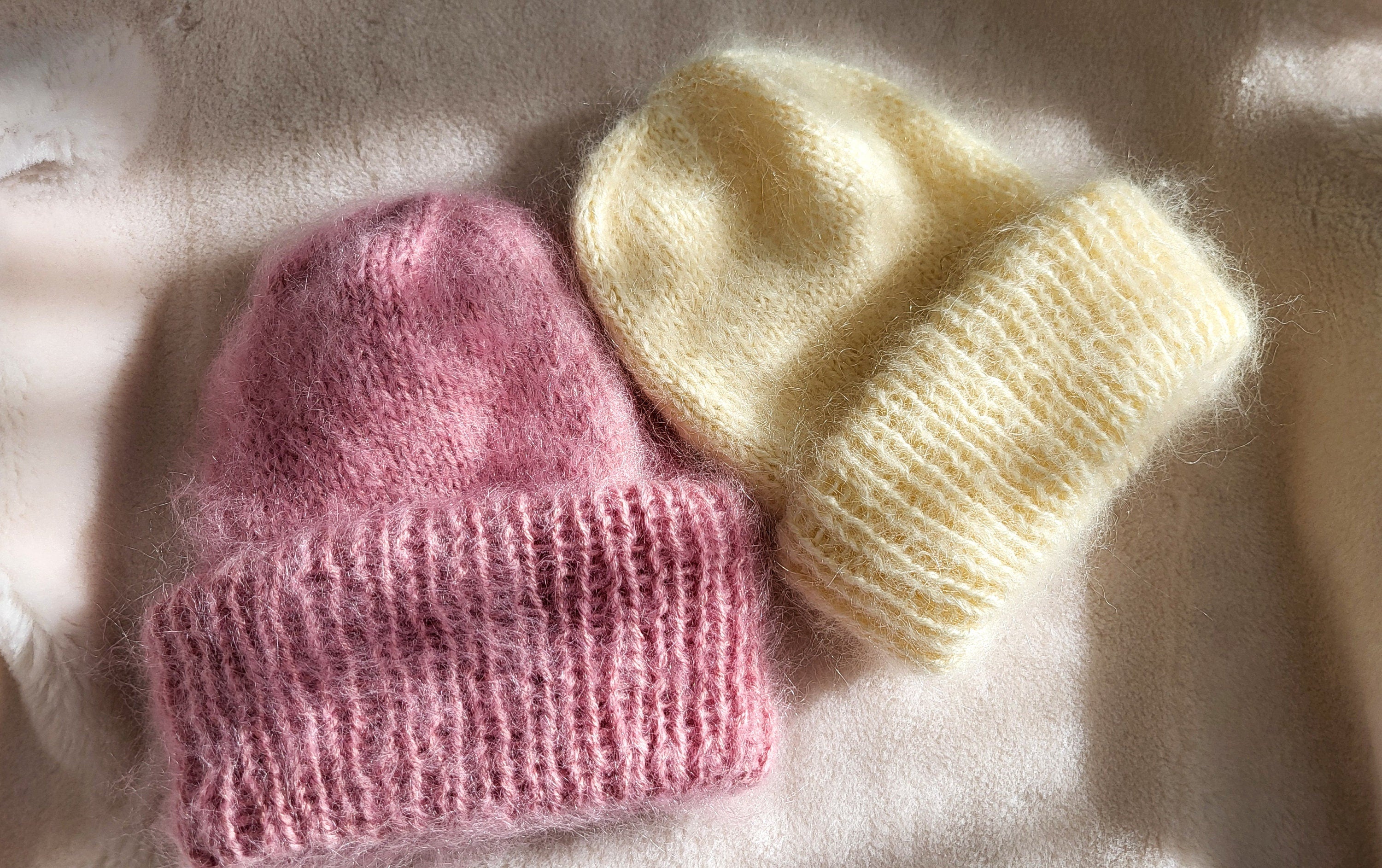 Chunky Knit Mohair Beanie: Women's Winter Fluffy Hat