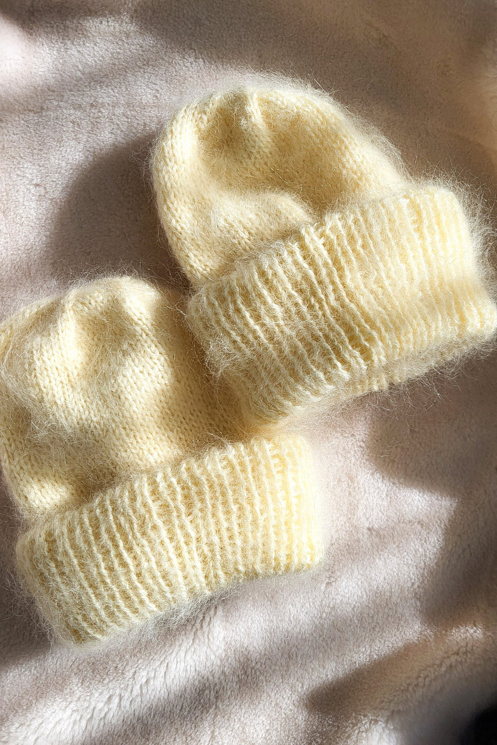 Chunky Knit Mohair Beanie: Unisex Winter Hat
